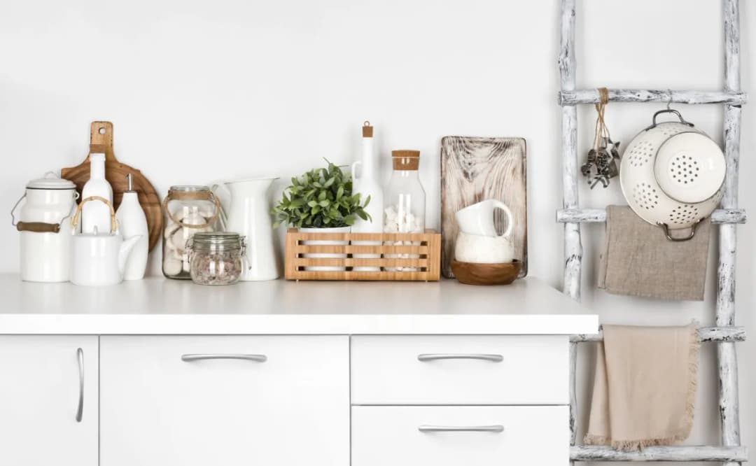 Co kupić idąc w gości: nietypowe prezenty, które zachwycą gospodarzy