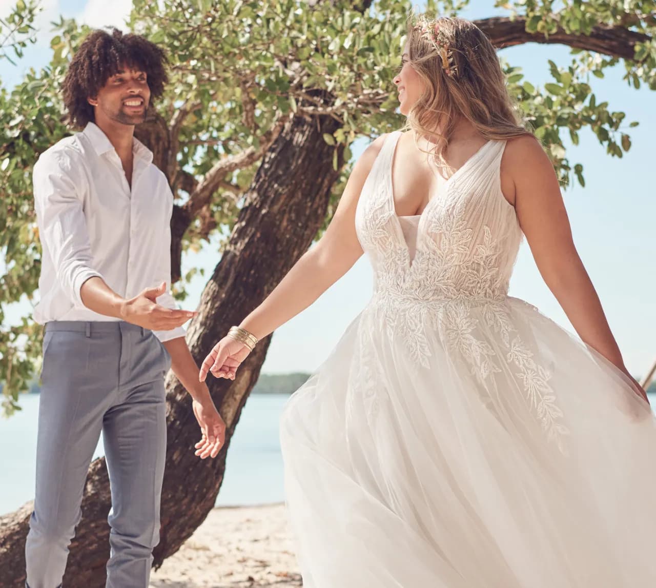 Kiedy zacząć szukać sukni ślubnej, aby uniknąć stresu i pośpiechu