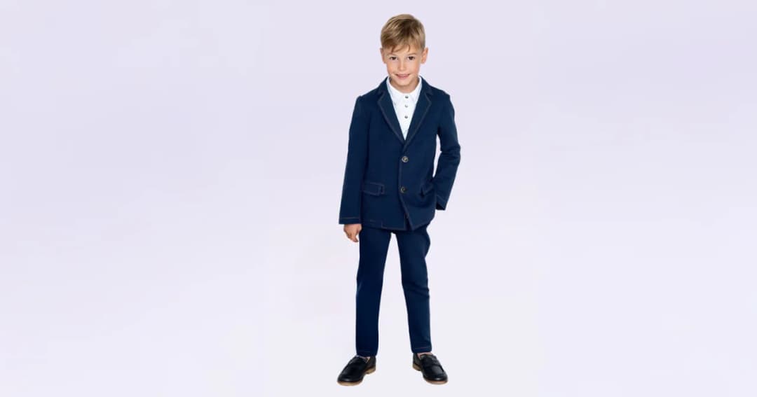 Jak ubrać chłopca na komunię jako gość, by uniknąć faux pas?