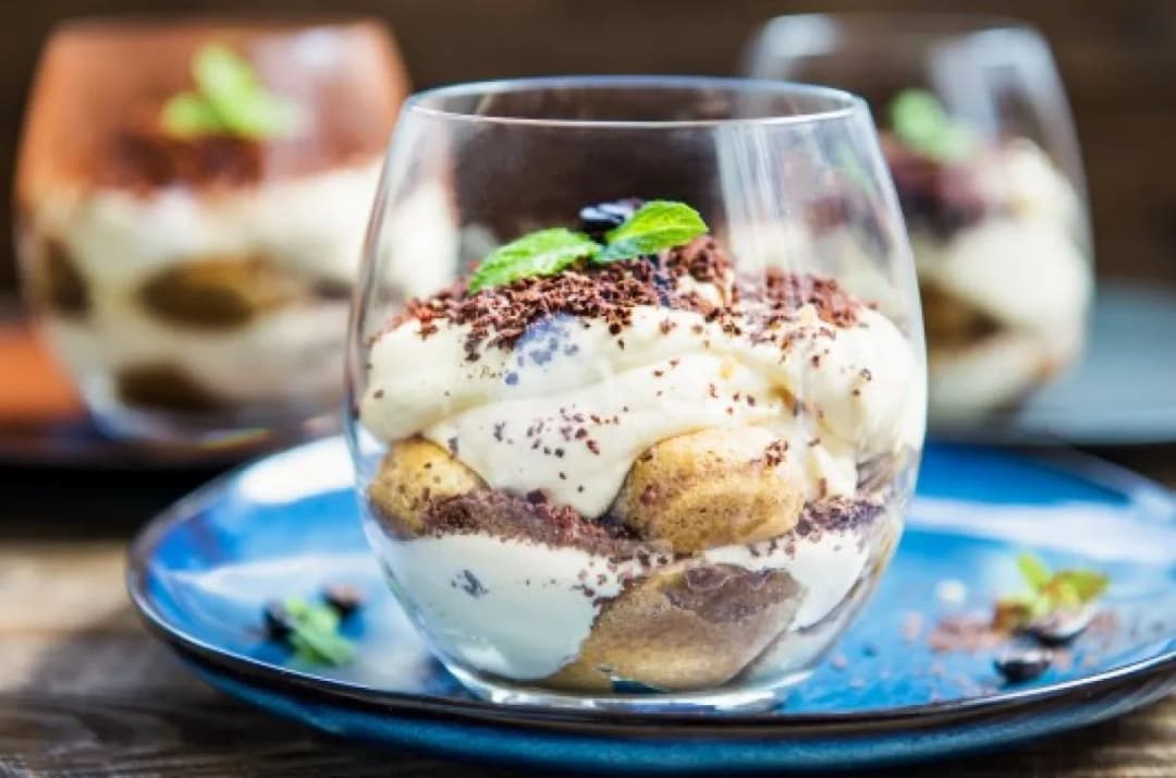 Jak ugościć niespodziewanych gości: szybkie przepisy i porady na każdą okazję