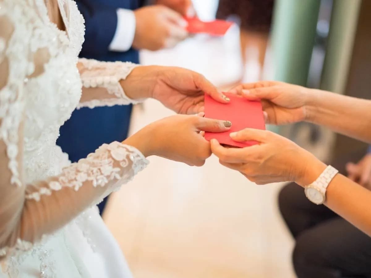 Ile dla brata na wesele? Odpowiednia kwota, która nie zrujnuje budżetu