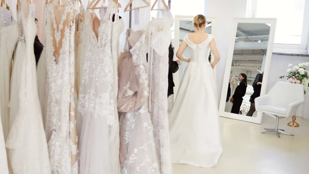 Gdzie sprzedać suknię ślubną w Warszawie? Sprawdź najlepsze miejsca